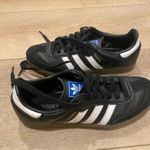 Womens Adidas Samba Black White Sneakers, 7